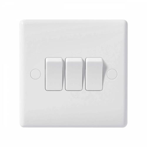 Nexus White Moulded 3 Gang 2 Way Switch